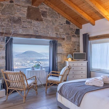 Il Riccio Di Ricciano Bed & Breakfast Casale Corte Cerro Exterior foto