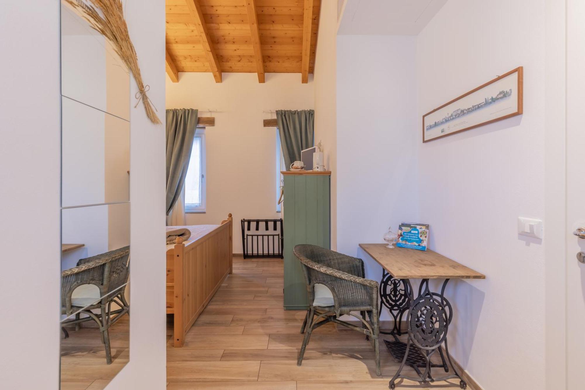Il Riccio Di Ricciano Bed & Breakfast Casale Corte Cerro Exterior foto